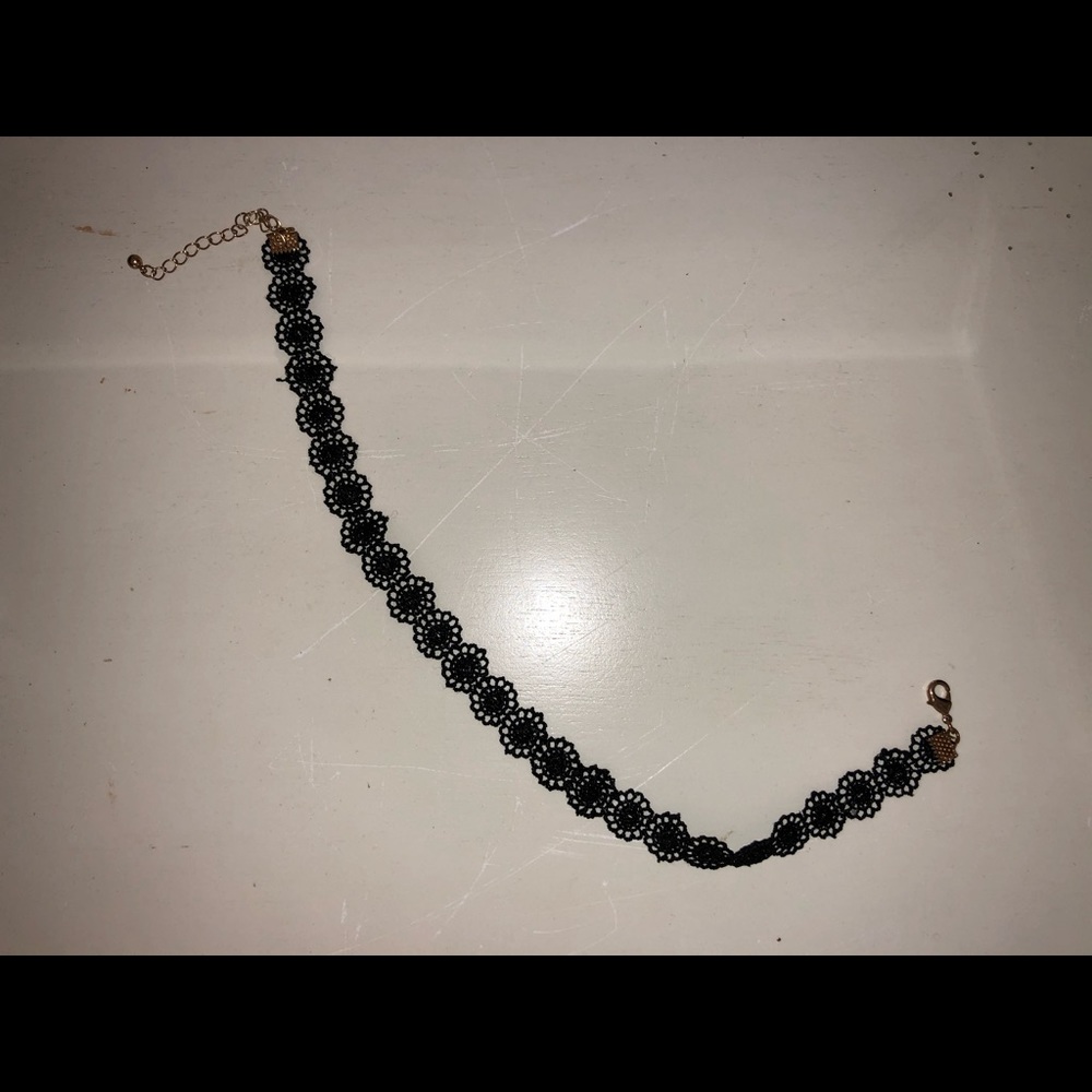 Black Choker